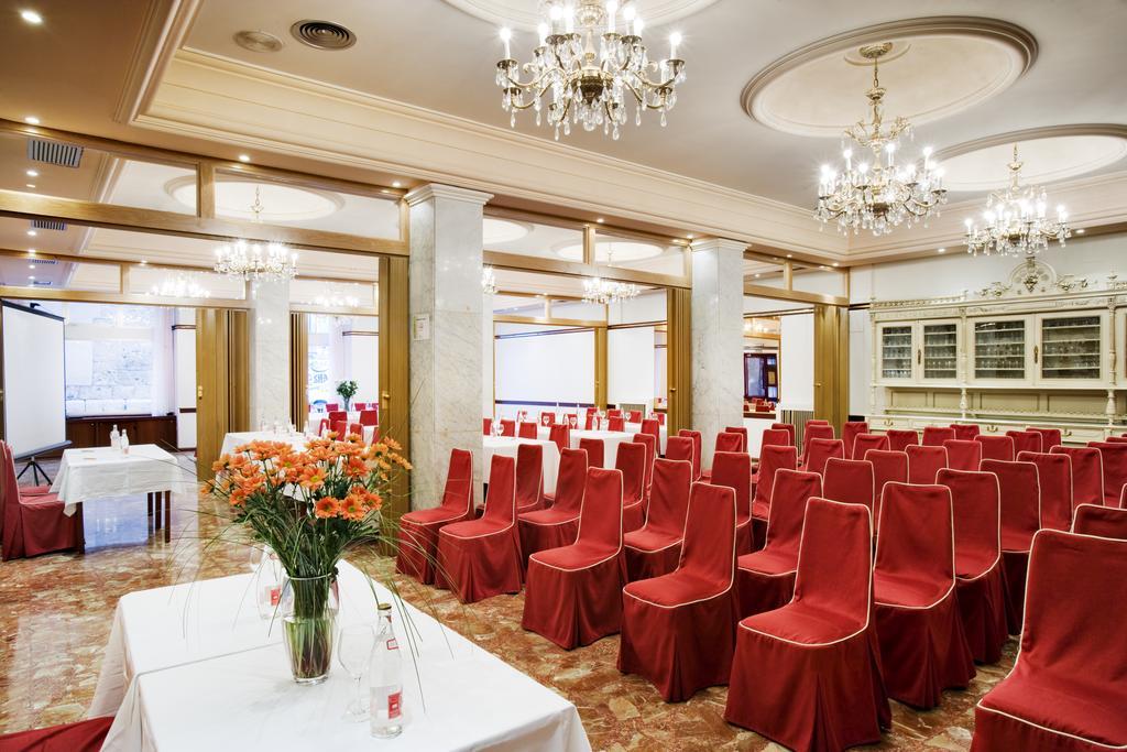 Hotel Roma Valladolid Buitenkant foto