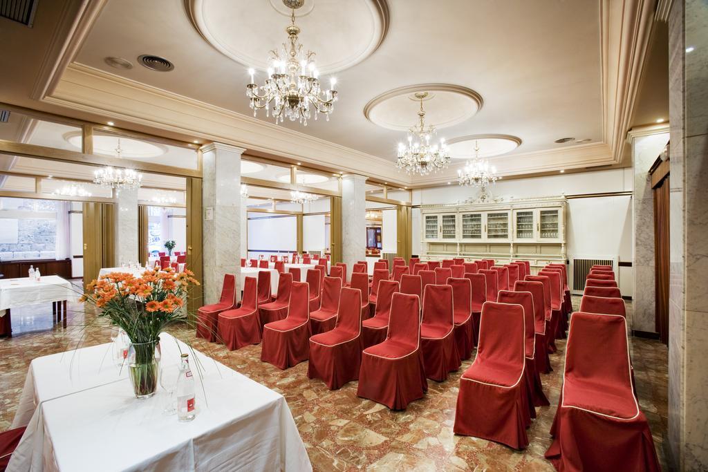 Hotel Roma Valladolid Buitenkant foto